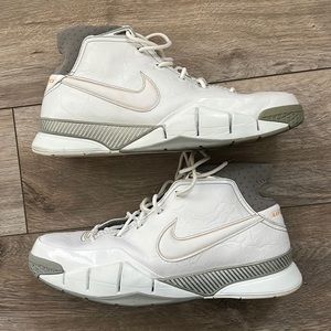 Nike Kobe 1 Size 13 - Worn Once (No Box)
